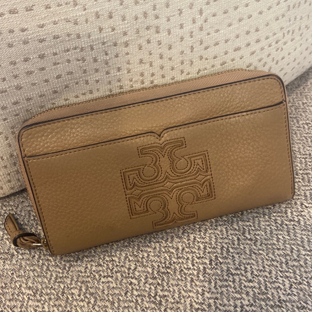 Tory Burch Wallet
